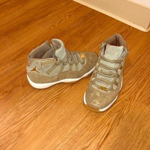 Jordan 11s